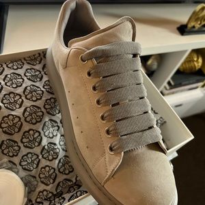 Alexander McQueen Men Sneakers